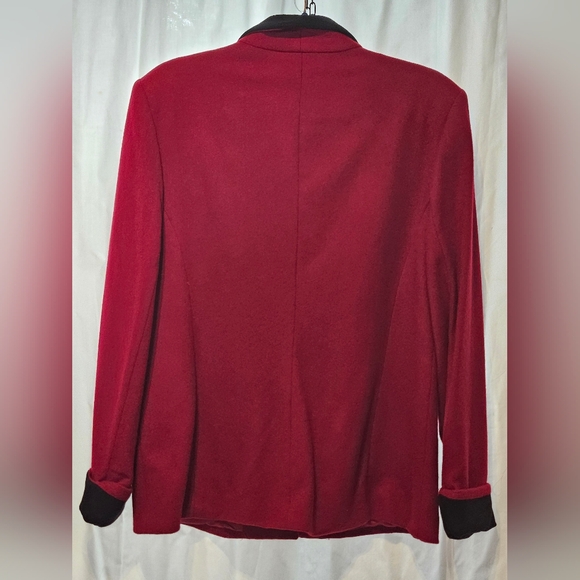 Oleg Cassini 70s Vintage Wool Dry-Cleaned Suit Jacket - Picture 2 of 5